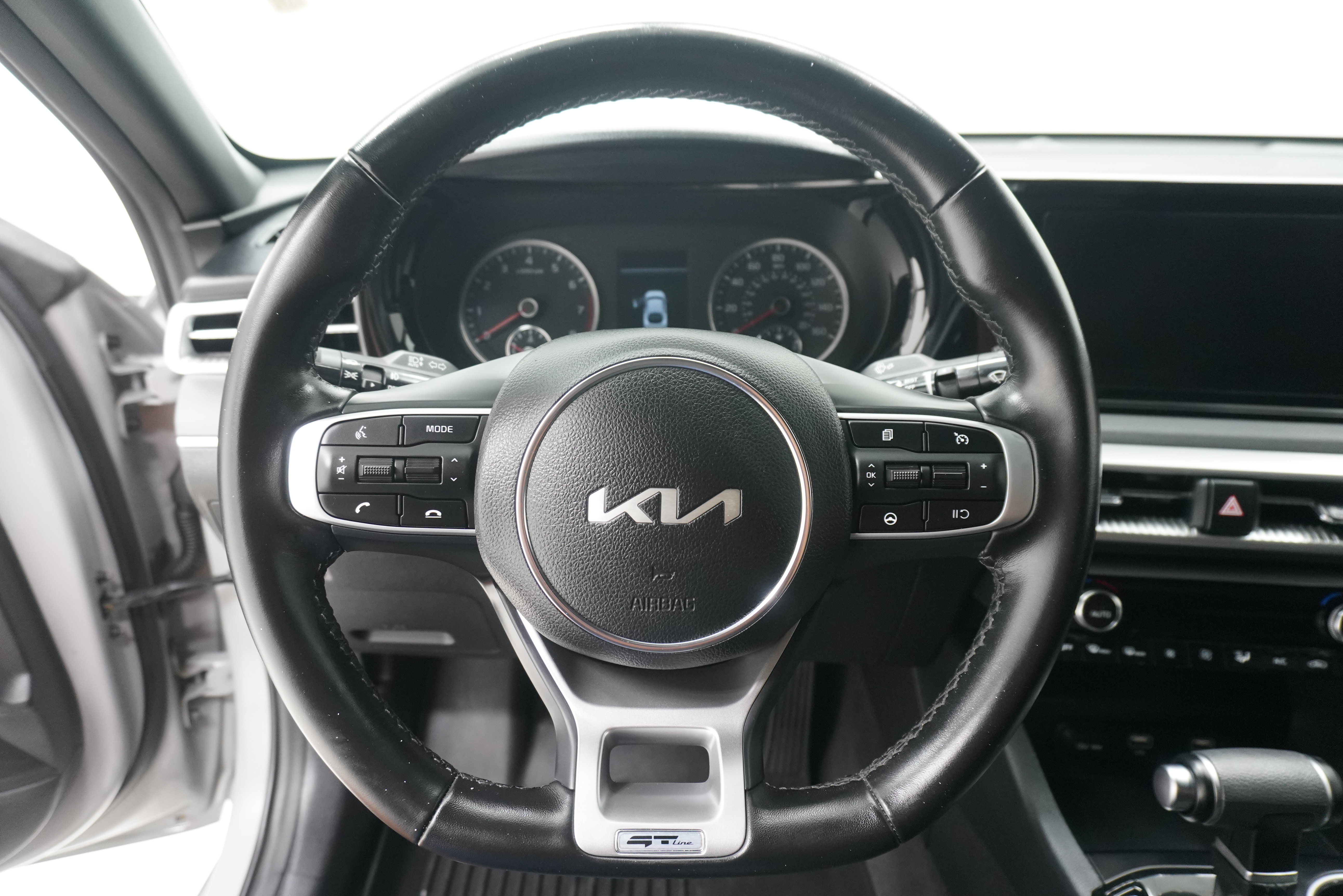 Used 2023 Kia K5 GT-Line FWD image 15