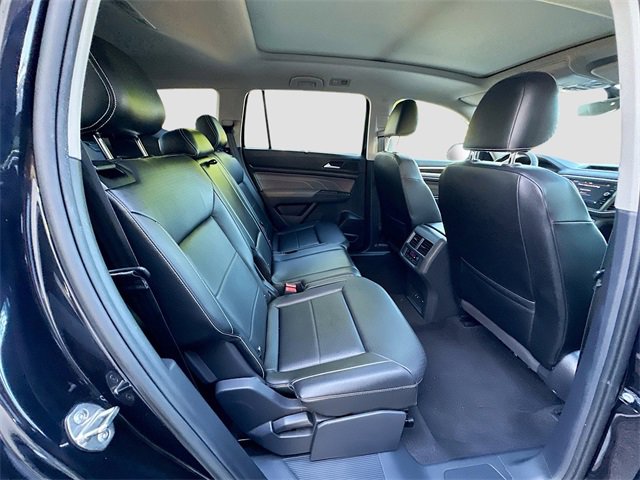 Used 2021 Volkswagen Atlas SE w/ Panoramic Sunroof Package image 27