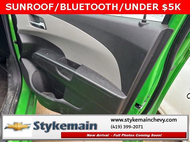 Used 2015 Chevrolet Sonic LT image 10