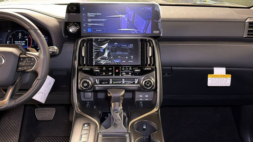 New 2026 Lexus LX 600 4WD w/ Luxury Package image 15