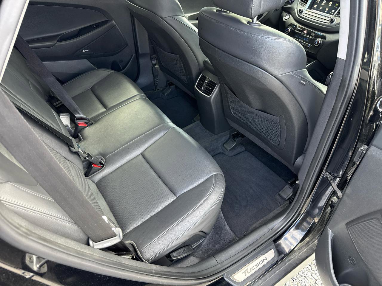 Used 2017 Hyundai Tucson Limited w/ Cargo Package image 22