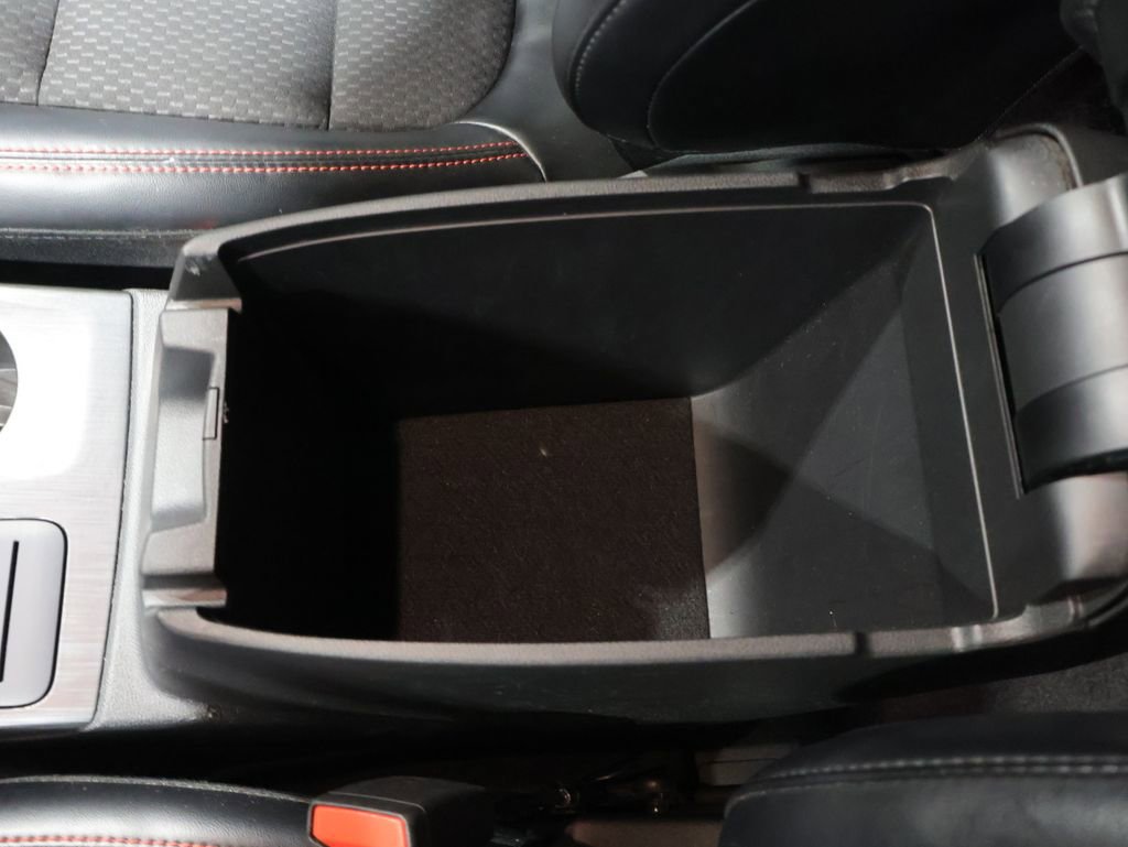 Used 2024 Ford Escape ST-Line image 30