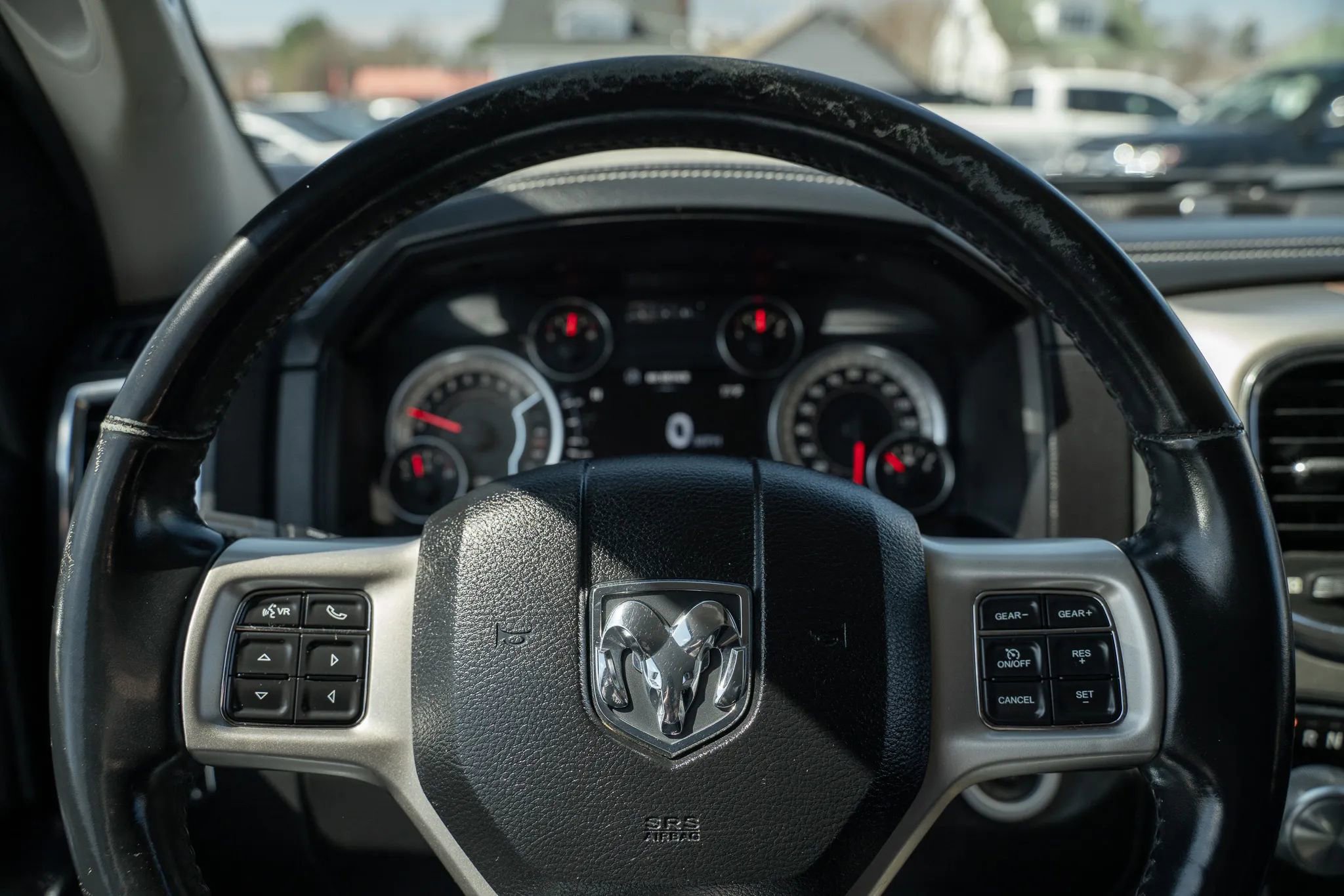 Used 2013 RAM 1500 Laramie w/ Convenience Group image 19