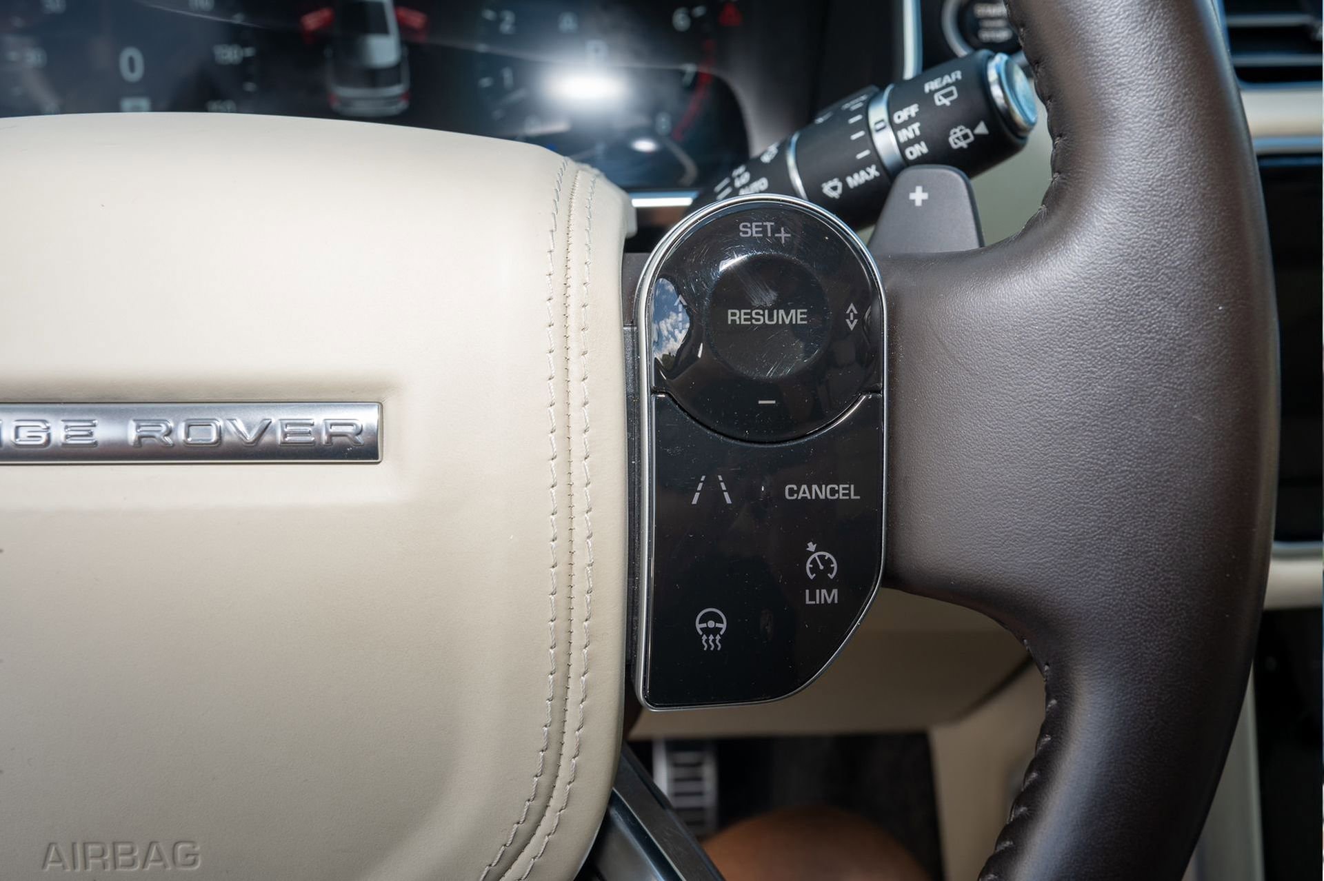 Used 2021 Land Rover Range Rover Westminster Edition image 33