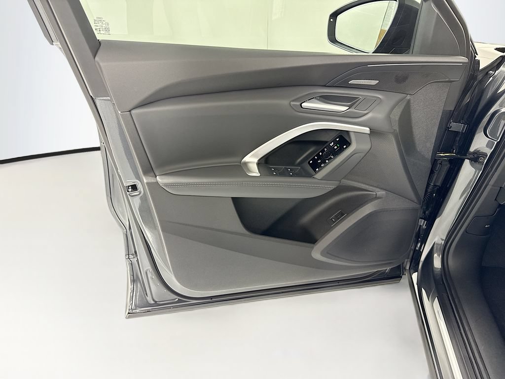 New 2026 Audi Q5 Premium Plus AWD/4WD image 25