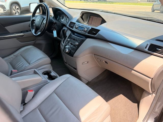 Used 2011 Honda Odyssey Touring Elite image 20