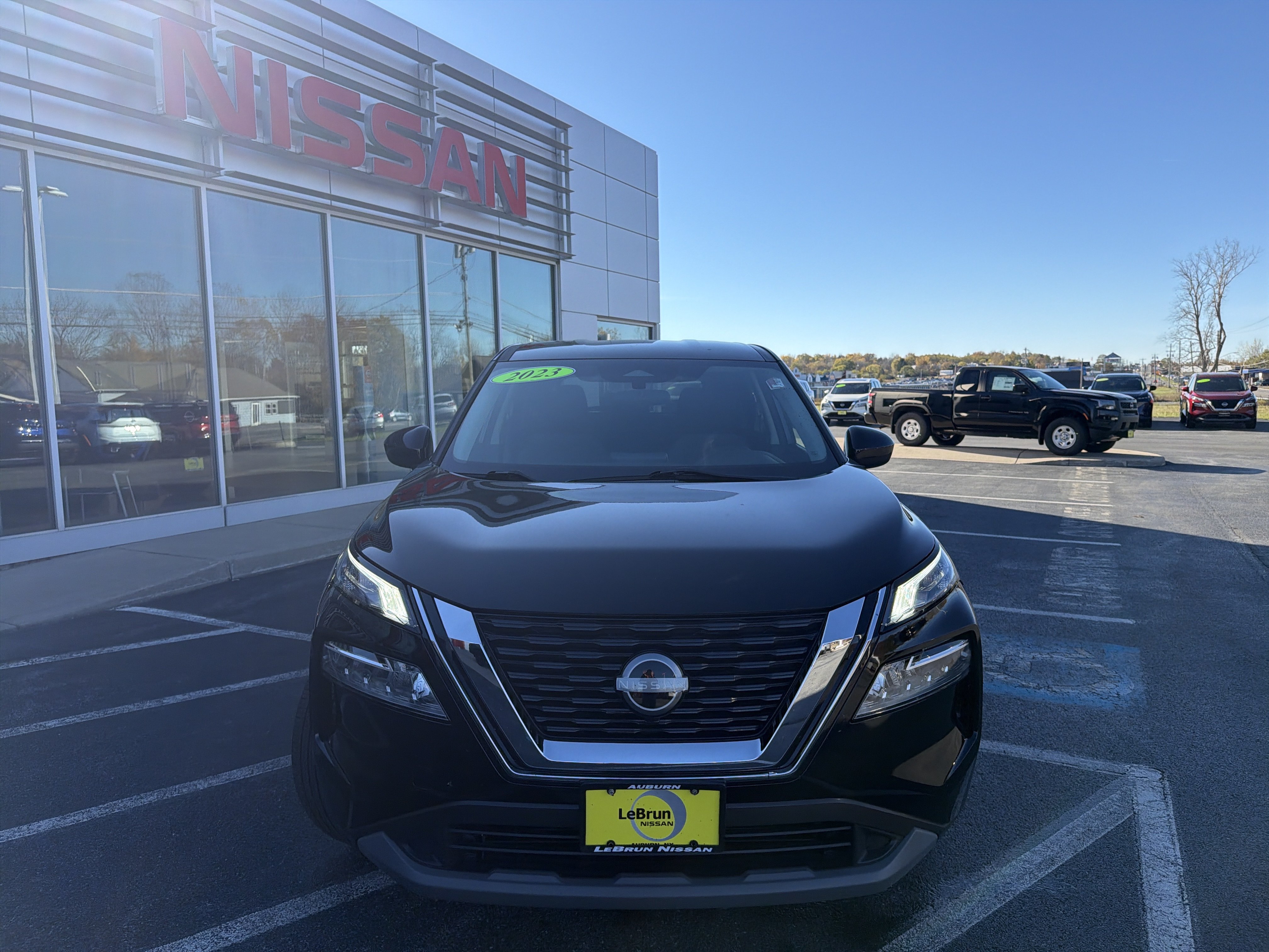 Certified 2023 Nissan Rogue SV AWD/4WD image 18