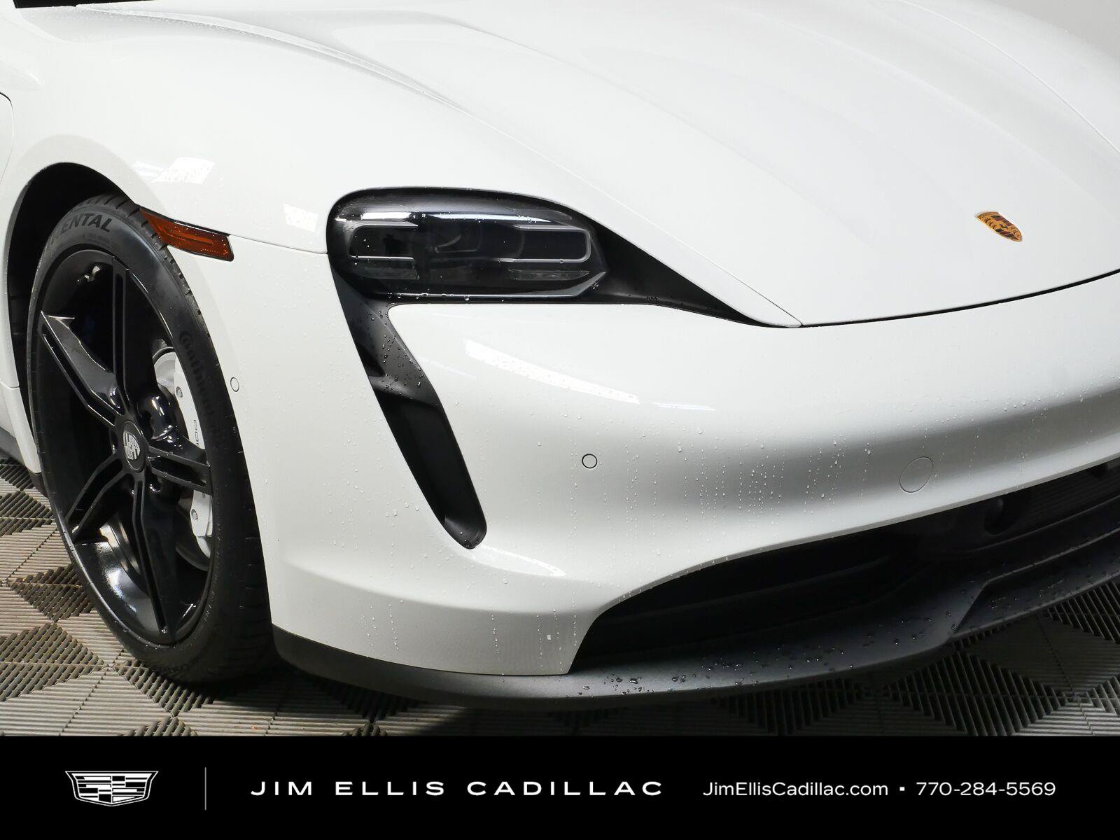 Used 2022 Porsche Taycan 4S AWD/4WD image 38