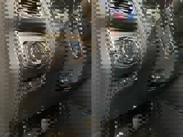 Used 2019 Ford Explorer Platinum image 19