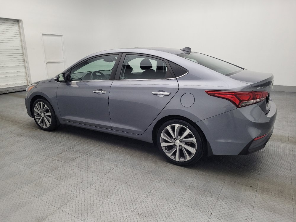 Used 2019 Hyundai Accent Limited image 3