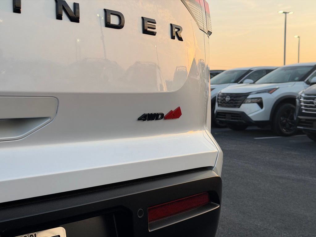 New 2026 Nissan Pathfinder Rock Creek AWD/4WD image 34