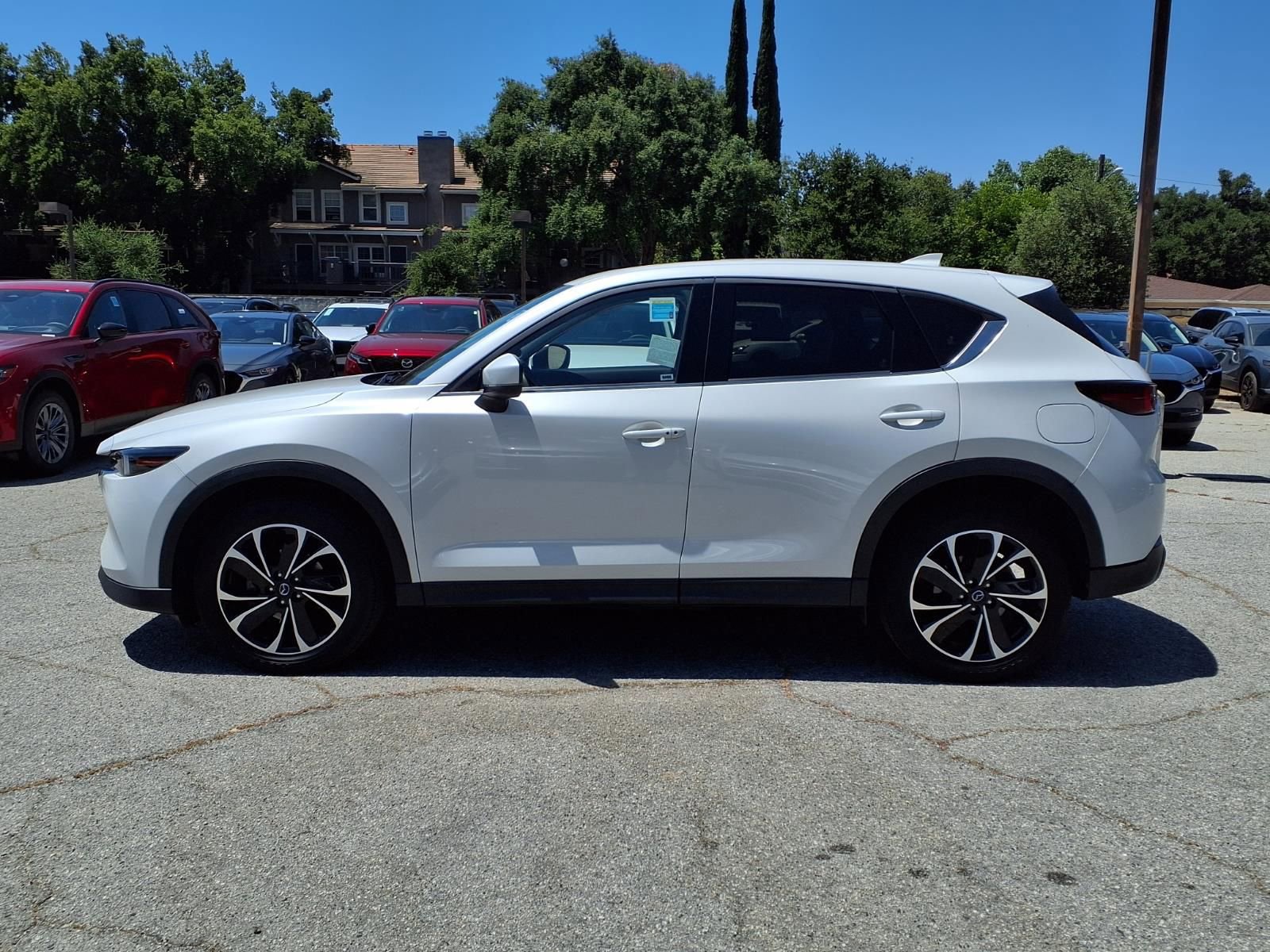 Certified 2023 MAZDA CX-5 AWD 2.5 S w/ Premium Plus Pkg image 4