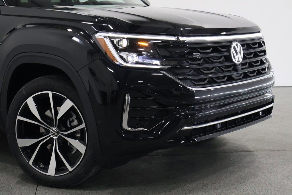 New 2026 Volkswagen Atlas SEL Premium R-Line image 3