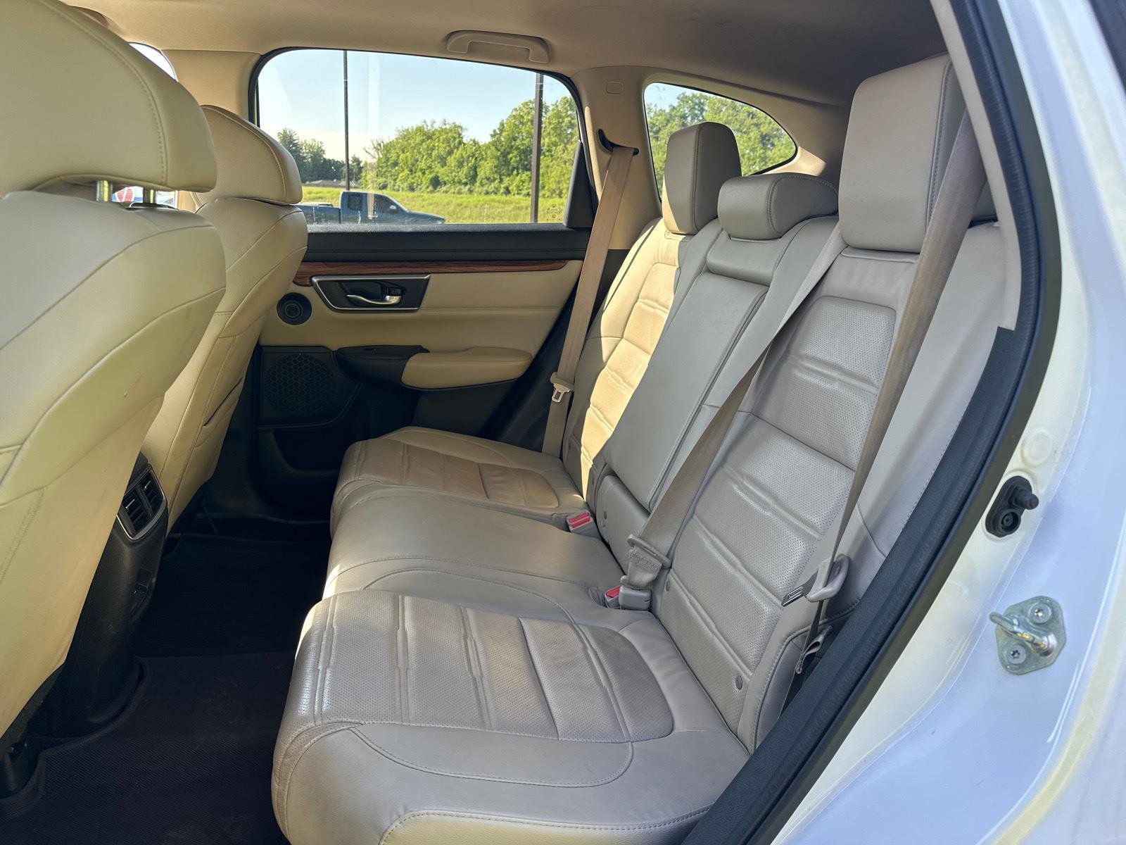 Used 2019 Honda CR-V Touring image 17