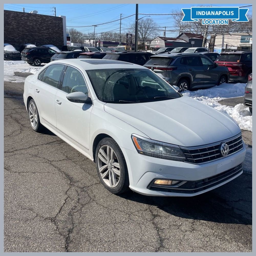 Used 2017 Volkswagen Passat 1.8T SE image 1