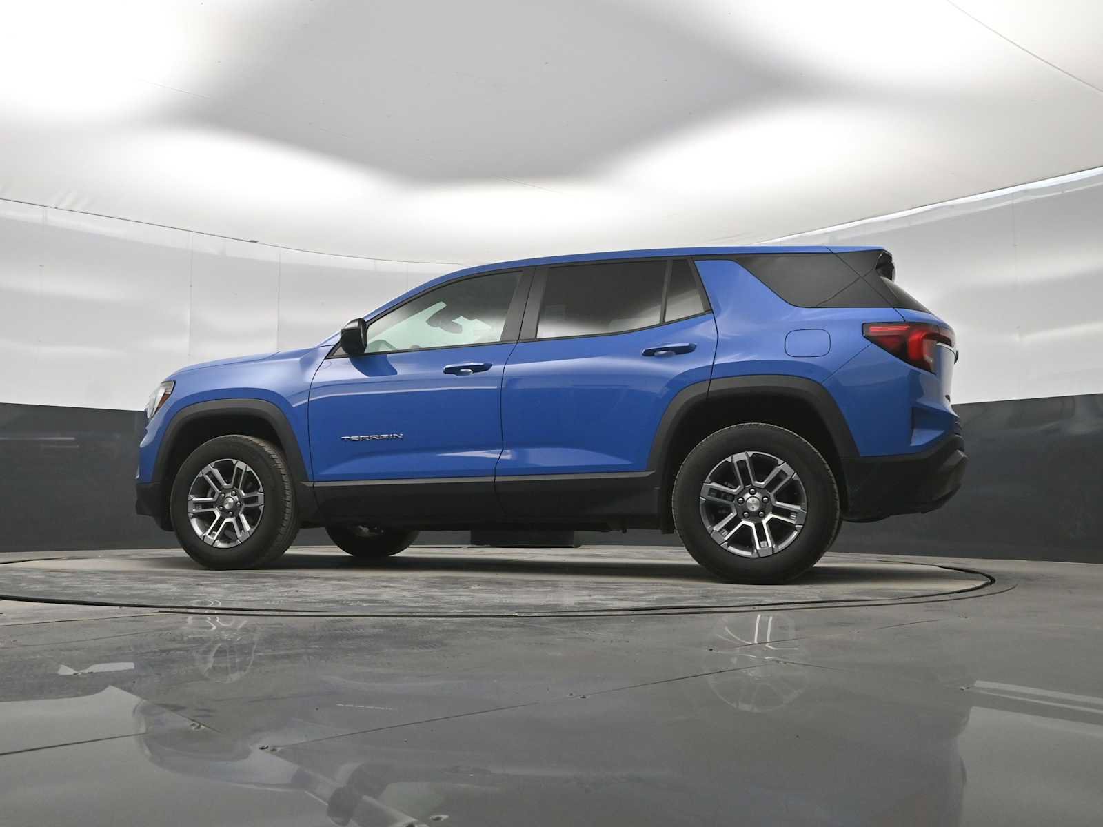 Used 2026 GMC Terrain Elevation AWD/4WD image 32