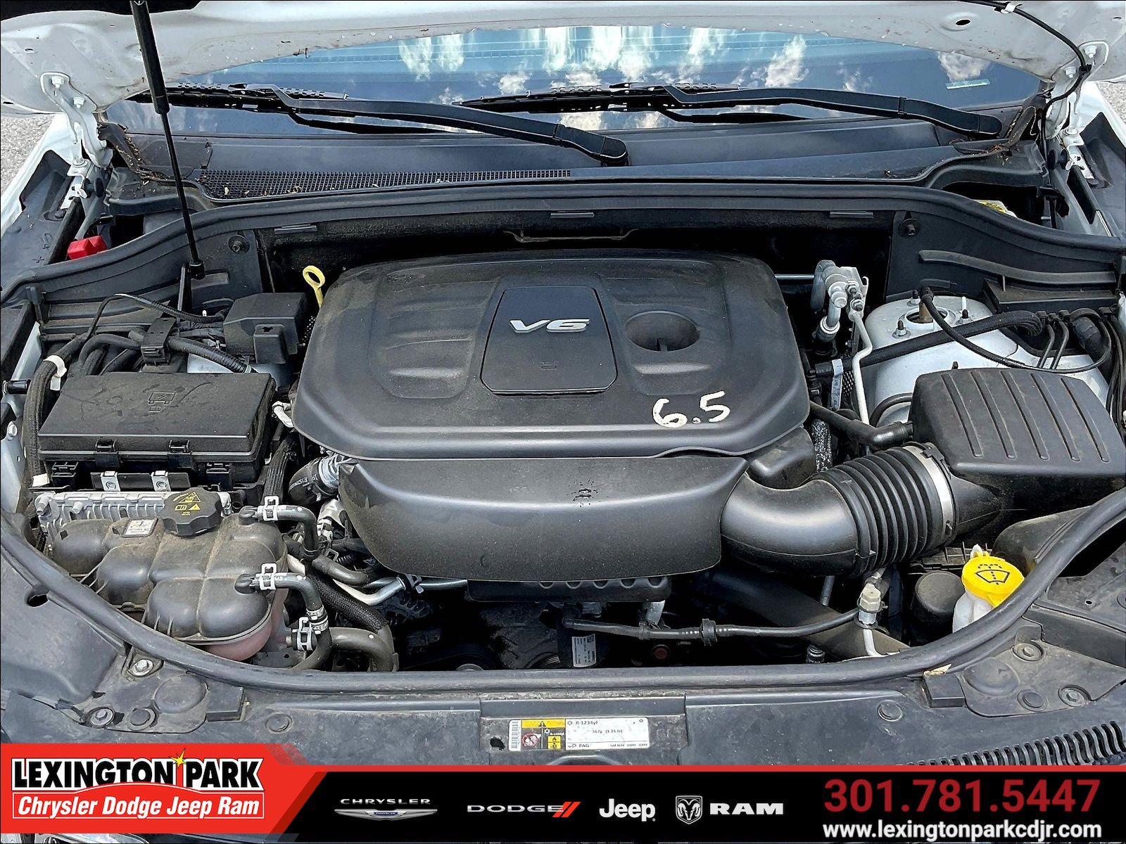 Used 2017 Jeep Grand Cherokee Overland AWD/4WD image 30