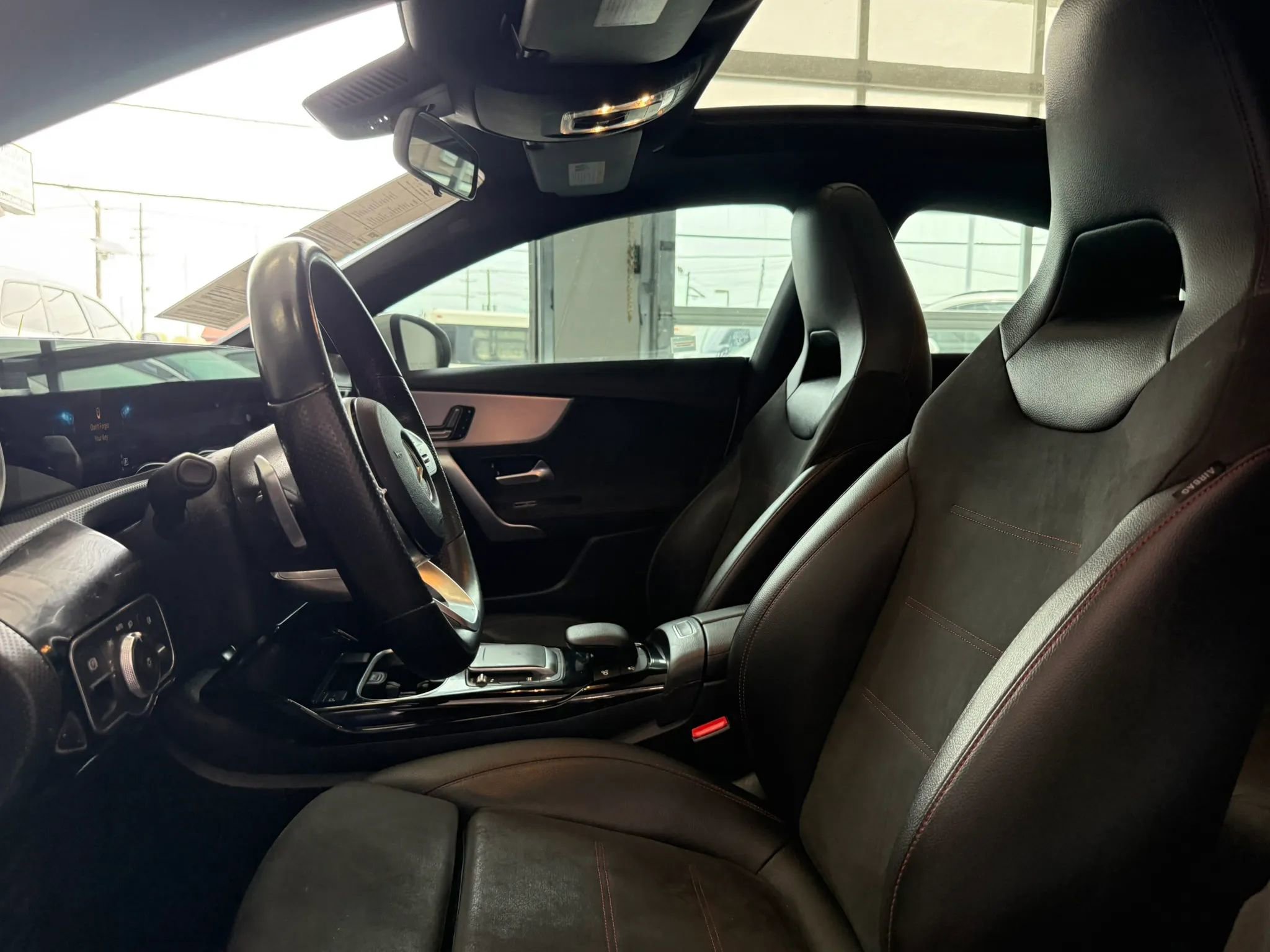 Used 2021 Mercedes-Benz CLA 35 AMG 4MATIC image 8