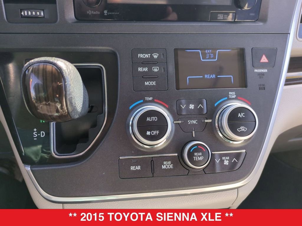 Used 2015 Toyota Sienna XLE w/ XLE Navigation Package image 27