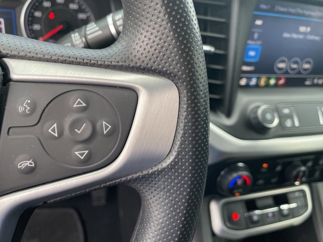 Used 2022 GMC Acadia SLE w/ Driver Convenience Package image 18