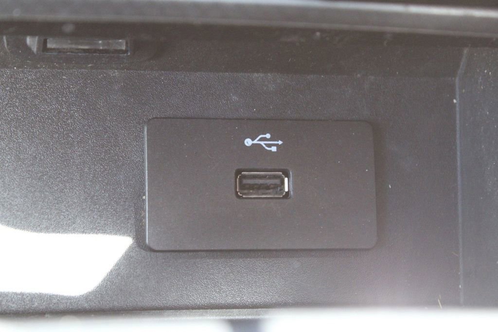 Used 2016 Ford F150 XLT w/ Equipment Group 301A Mid image 33