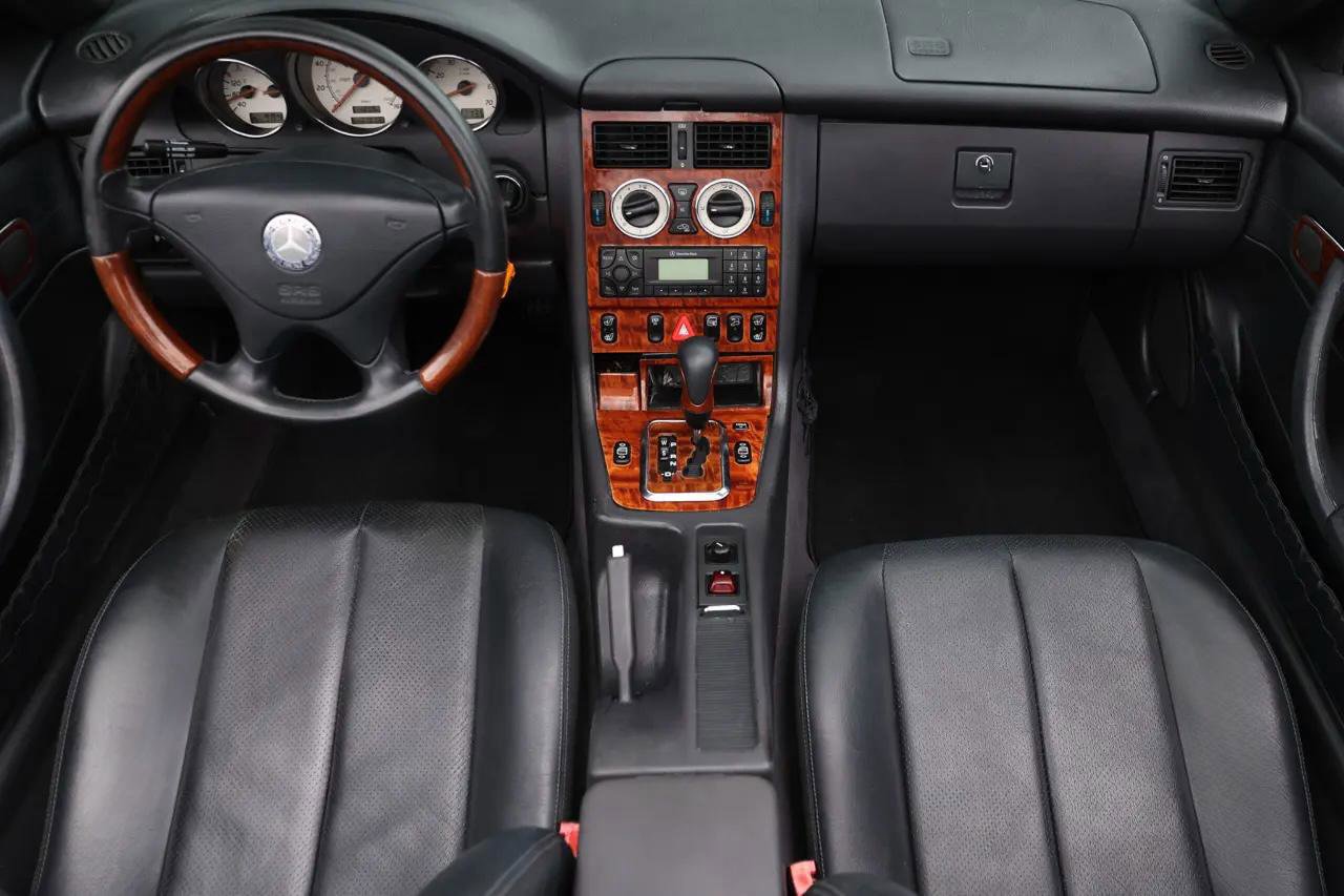 Used 2001 Mercedes-Benz SLK 320 image 36