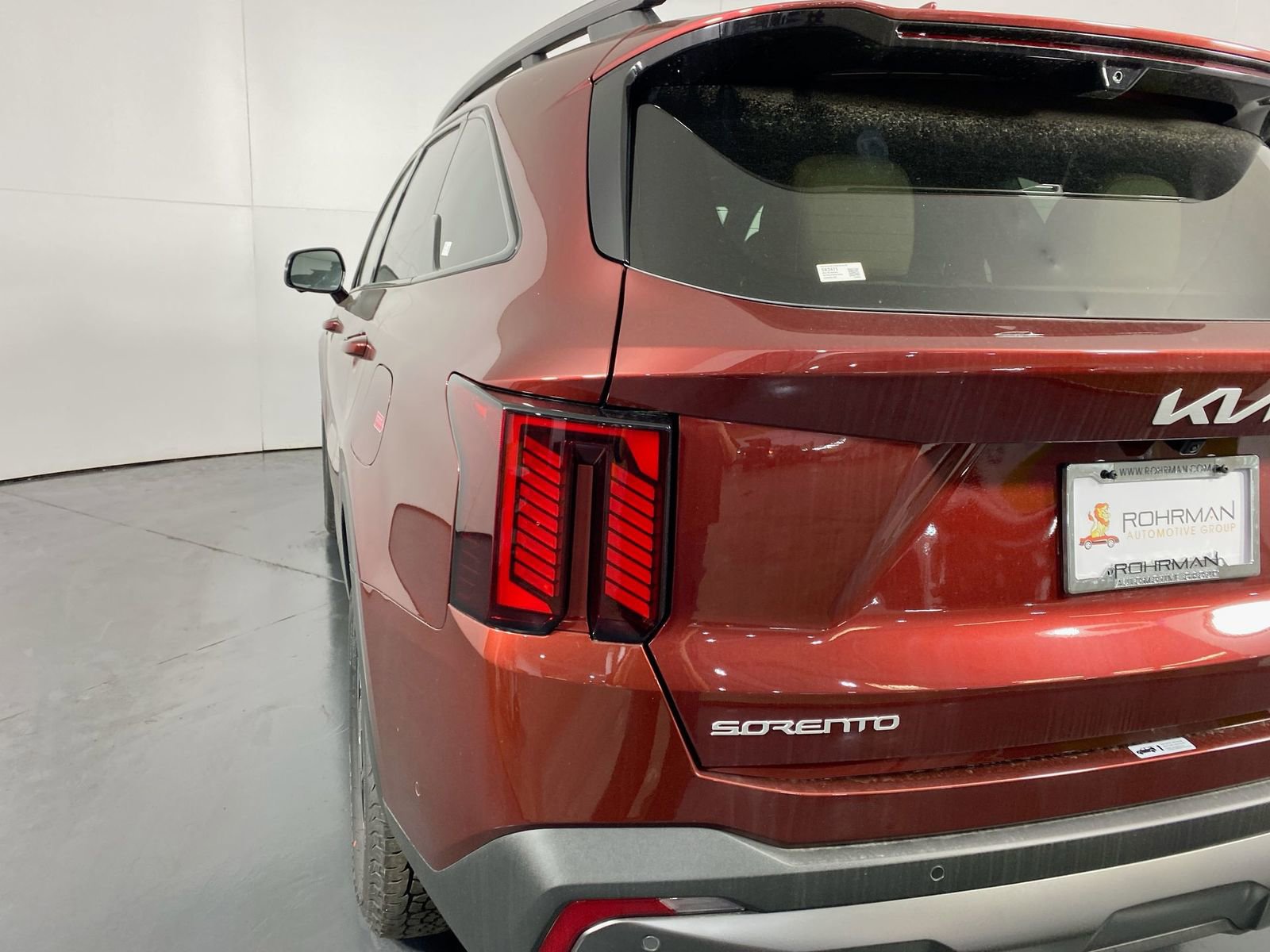 Used 2024 Kia Sorento SX Prestige w/ Olive Brown Leather Package image 32