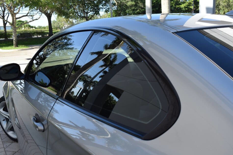 Used 2011 BMW 135i Coupe RWD image 32