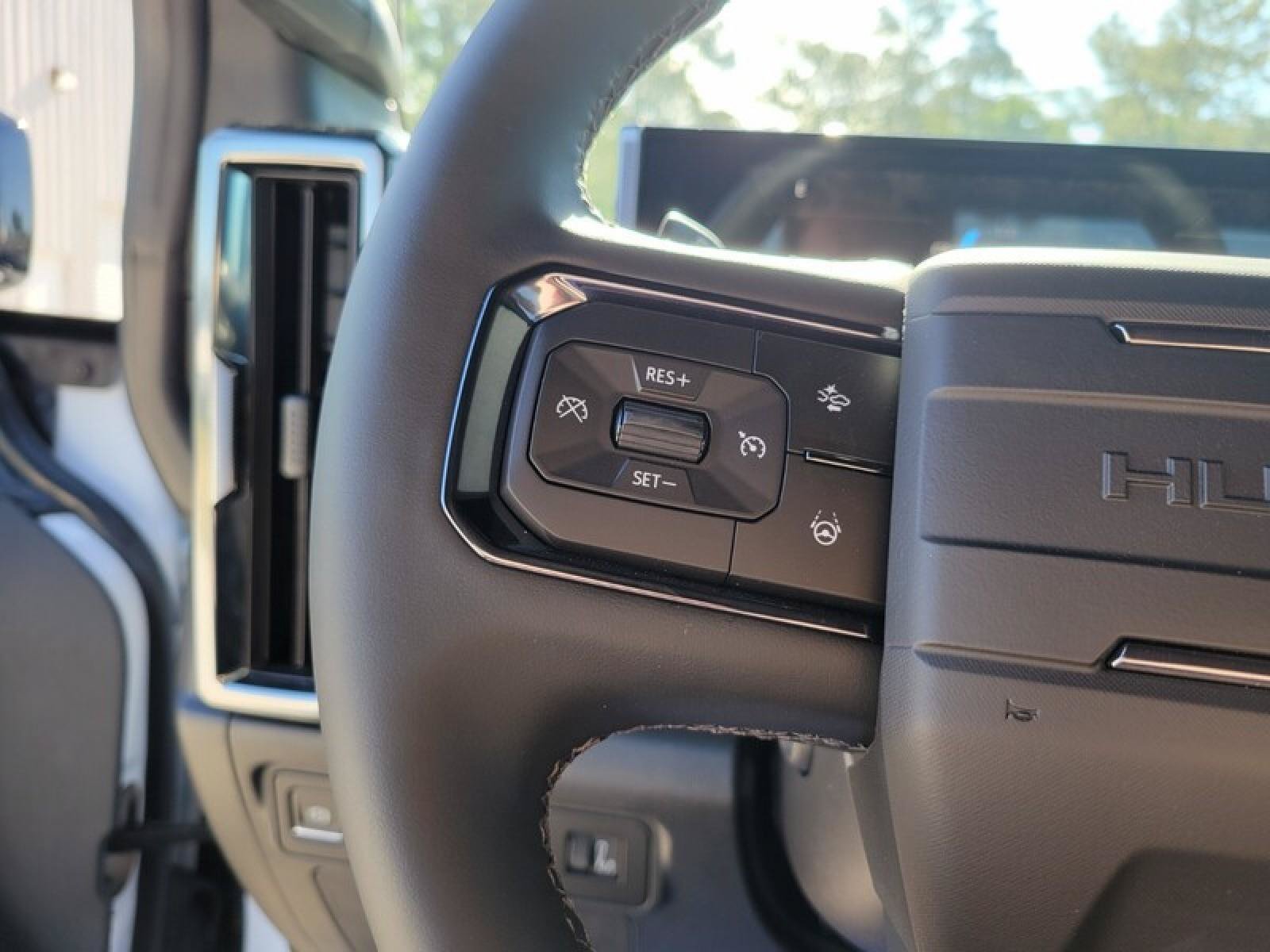 New 2026 GMC Hummer EV 4x4 Crew Cab image 14