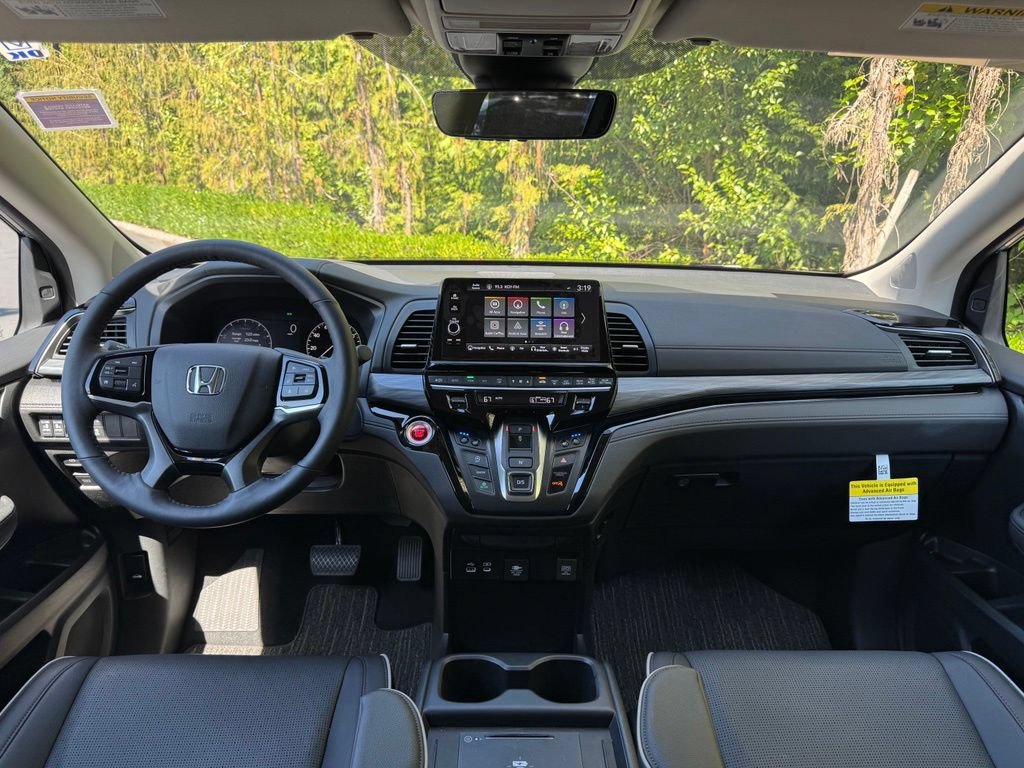 Used 2026 Honda Odyssey Elite image 5