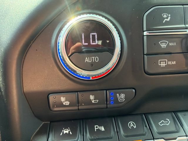 Used 2021 GMC Sierra 1500 AT4 w/ AT4 Value Package AWD/4WD image 40