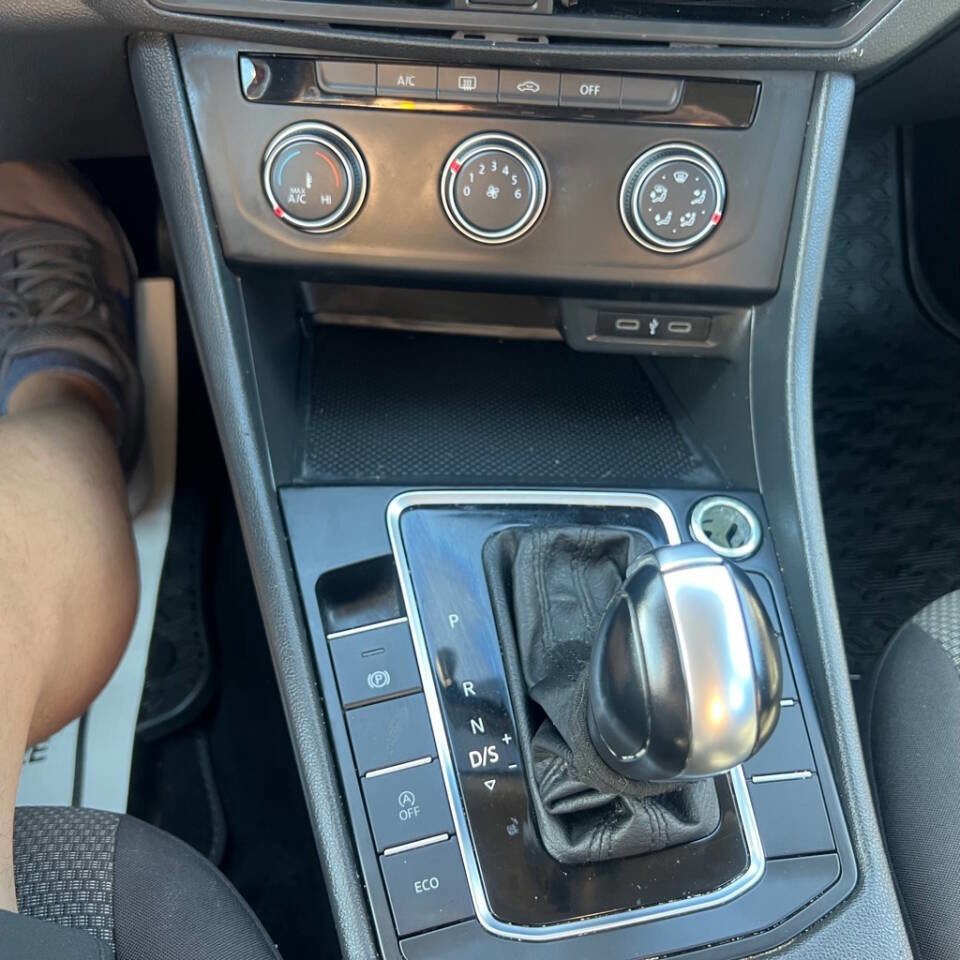 Used 2020 Volkswagen Jetta S image 26