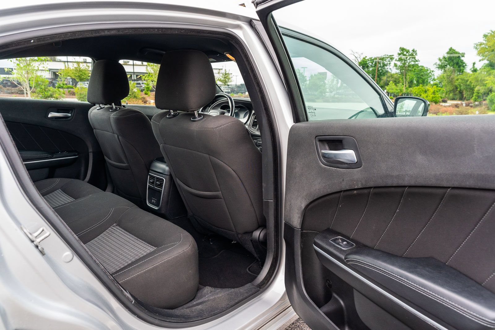 Used 2023 Dodge Charger SXT RWD image 13