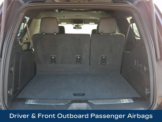Used 2024 Chevrolet Suburban Z71 w/ Luxury Package AWD/4WD image 23