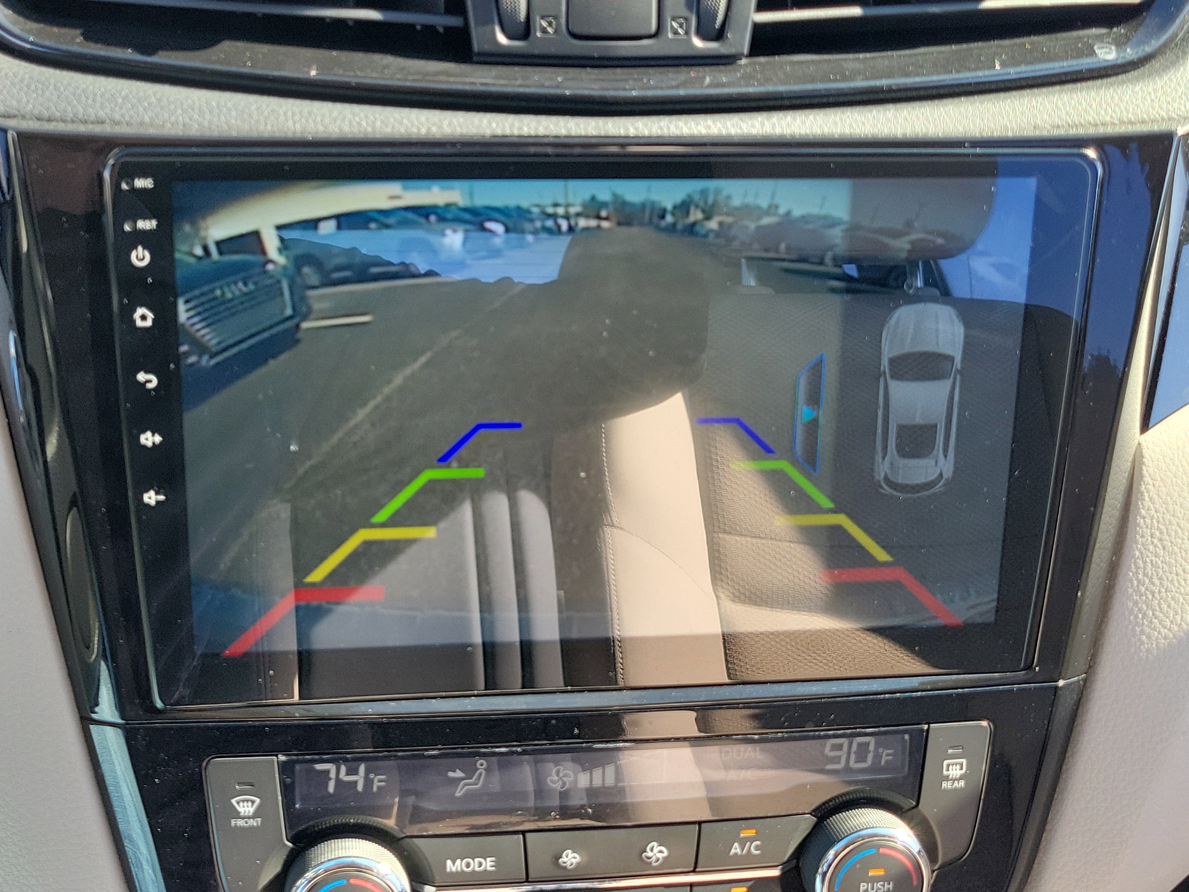 Used 2018 Nissan Rogue Sport SV image 24