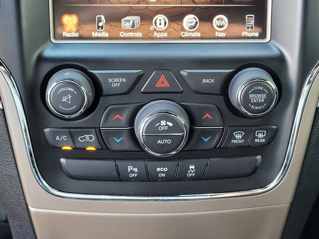 Used 2015 Jeep Grand Cherokee Overland RWD image 19