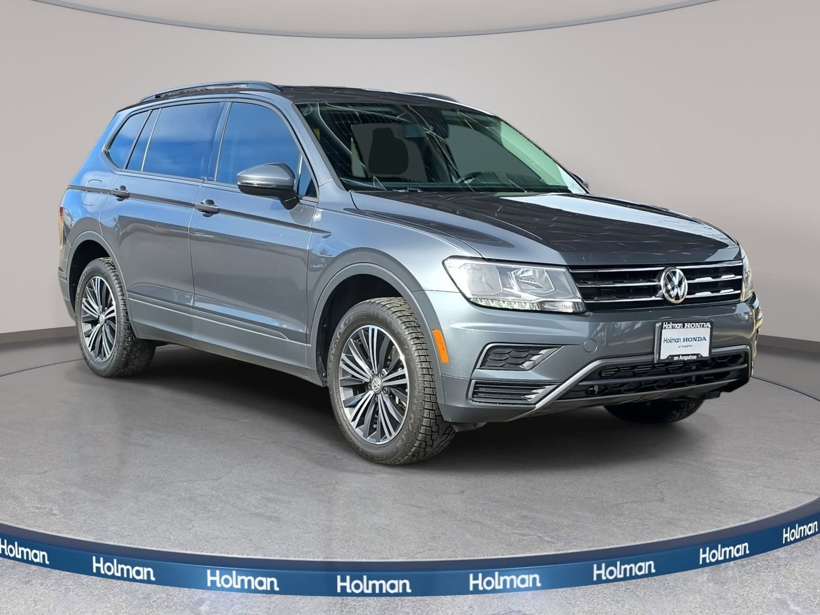 Used 2020 Volkswagen Tiguan S image 9