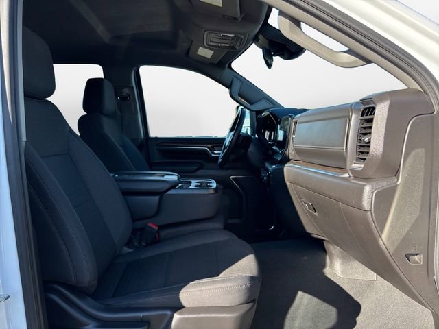 Used 2024 Chevrolet Silverado 3500 LT image 15