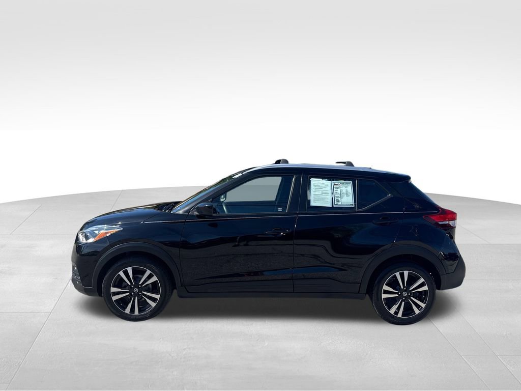 Used 2019 Nissan Kicks SV image 3