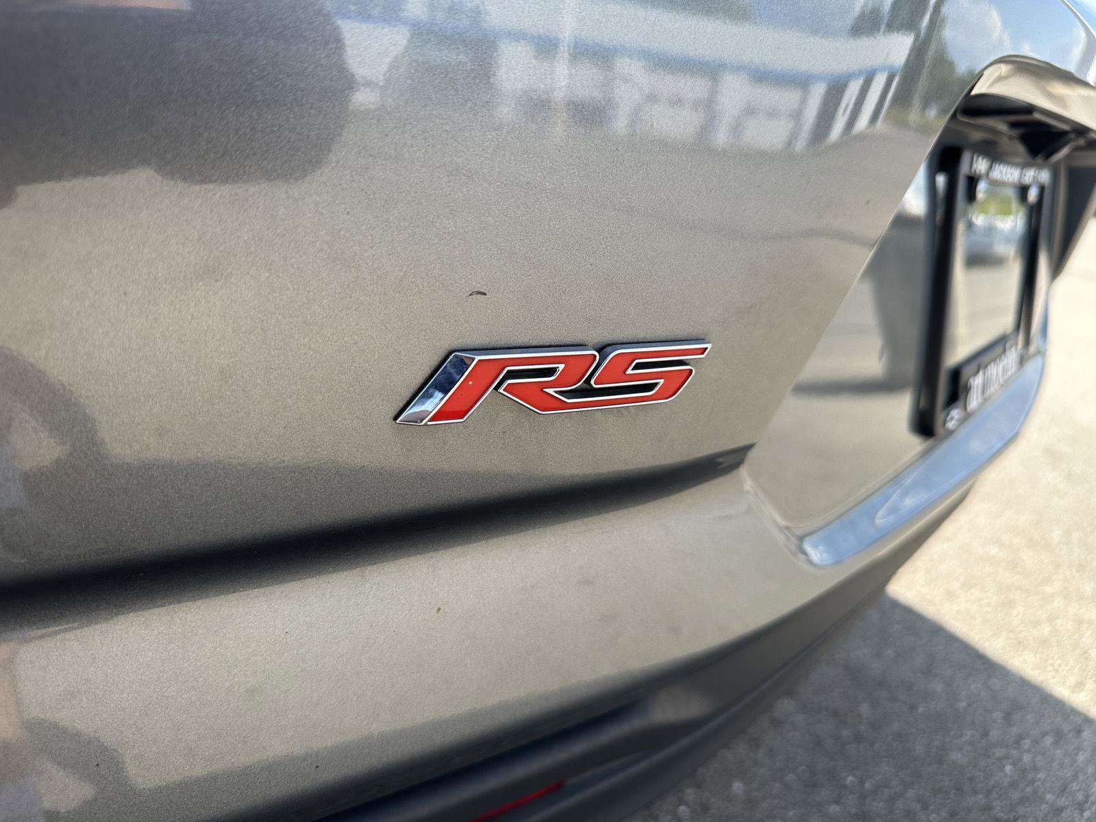 Used 2020 Chevrolet Camaro LT w/ RS Package image 5