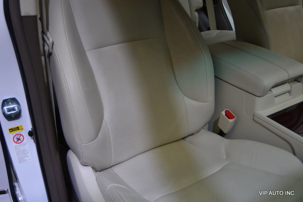 Used 2011 Lexus GX 460 Premium image 18