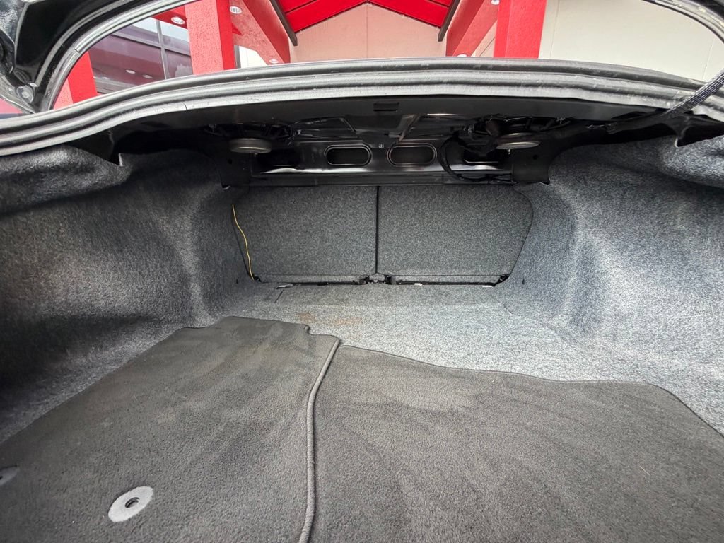 Used 2021 Ford Mustang Coupe RWD image 14