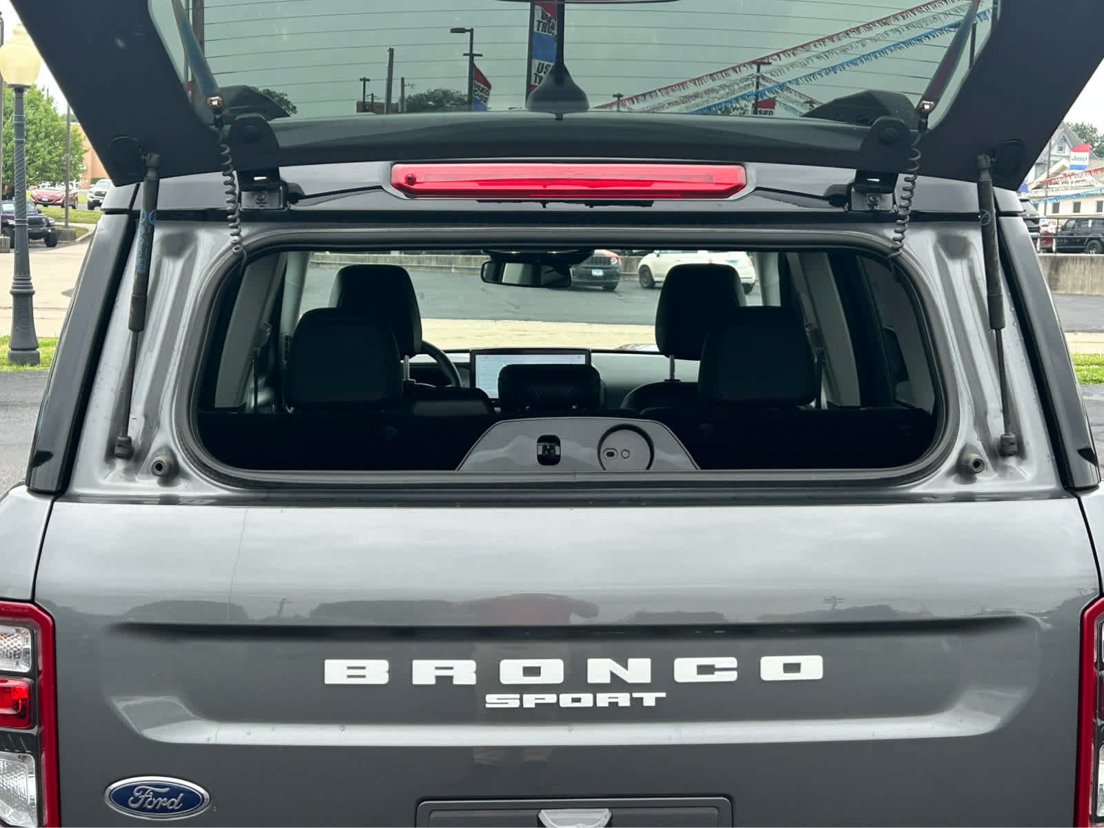 Used 2025 Ford Bronco Sport Outer Banks w/ Outer Banks Tech Package+ AWD/4WD image 7