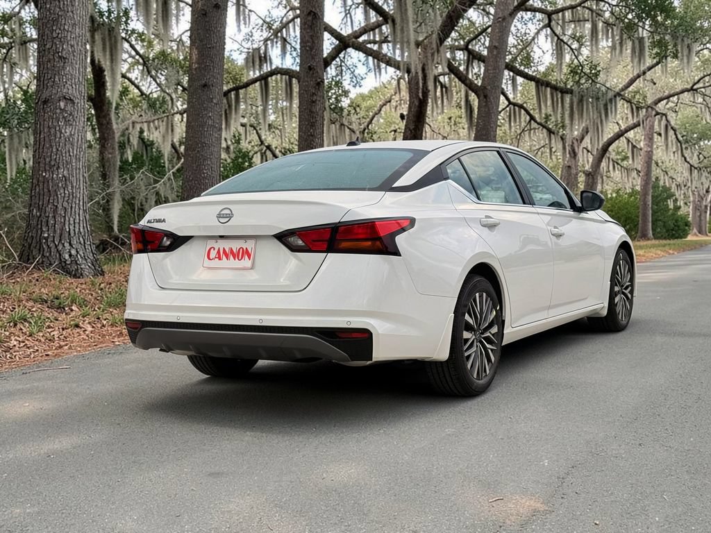 New 2026 Nissan Altima 2.5 SV FWD image 8