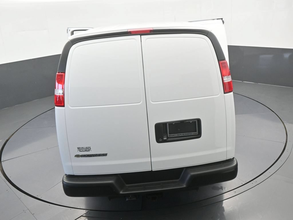 New 2026 Chevrolet Express 2500 Extended w/ Driver Convenience Package RWD image 64