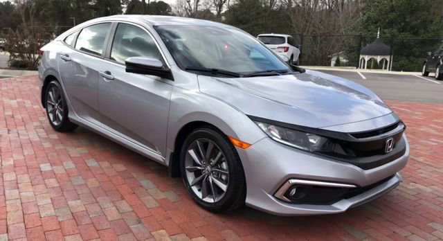 Used 2019 Honda Civic EX image 2