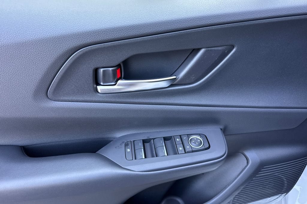 New 2026 Toyota Prius Plug-In Hybrid FWD image 8