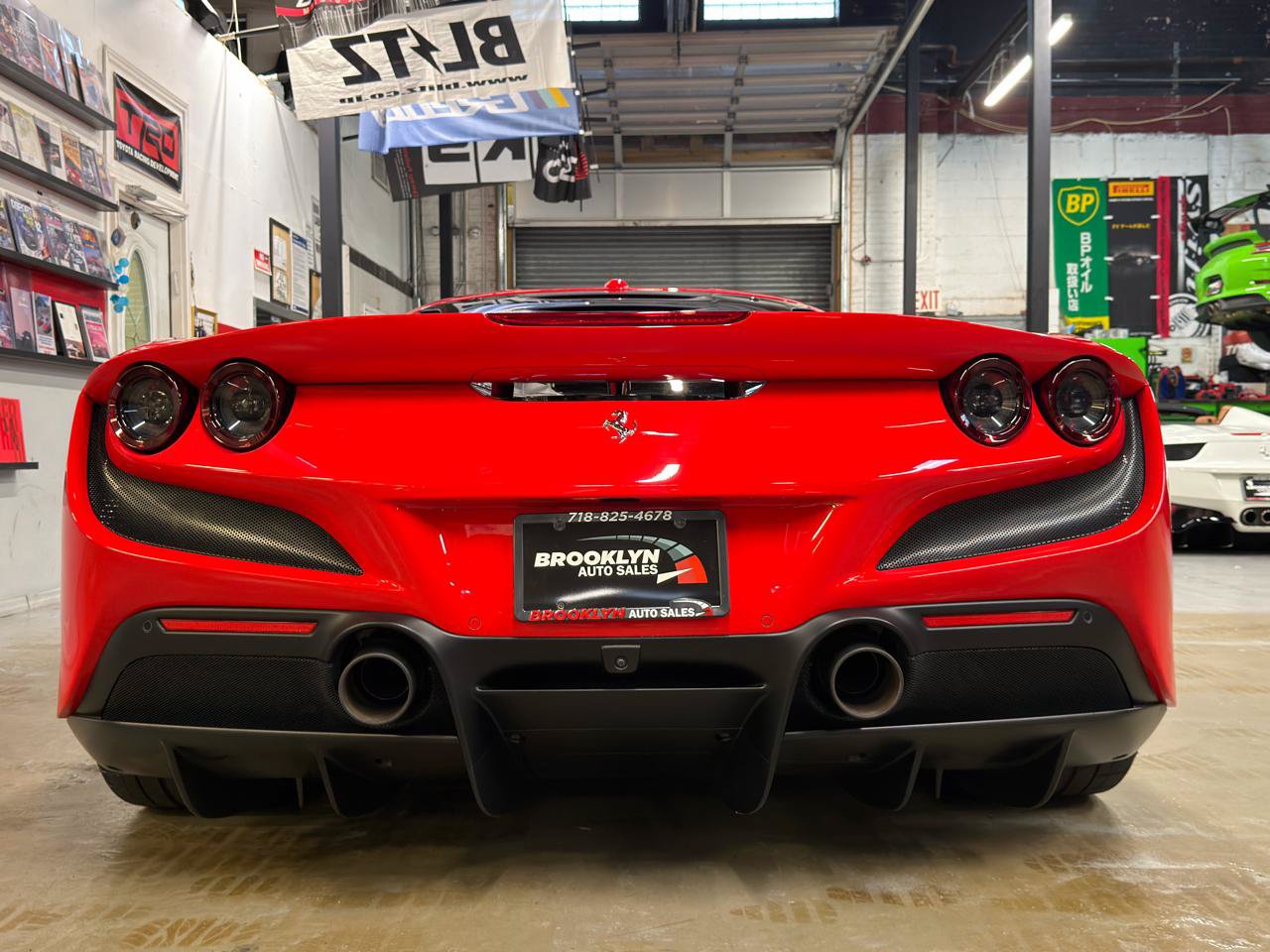 Used 2020 Ferrari F8 Tributo RWD image 8