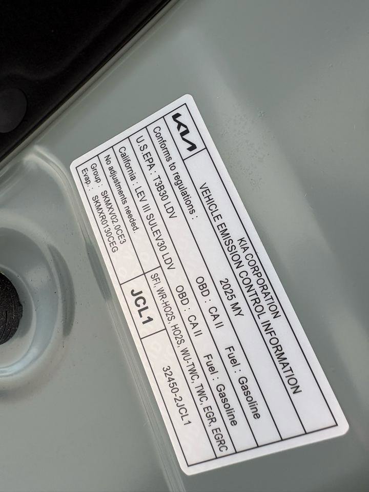 Used 2025 Kia K4 LXS FWD image 58