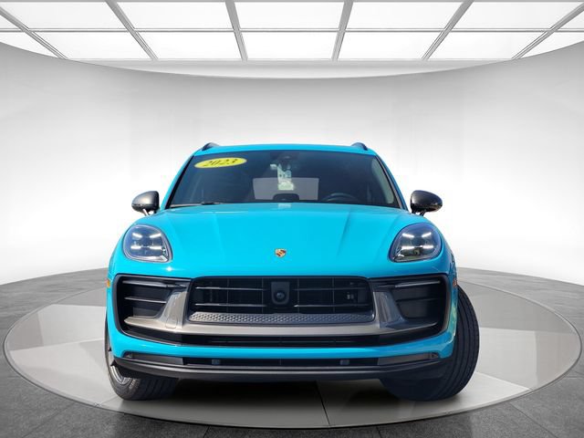 Used 2023 Porsche Macan Turbo AWD/4WD image 2